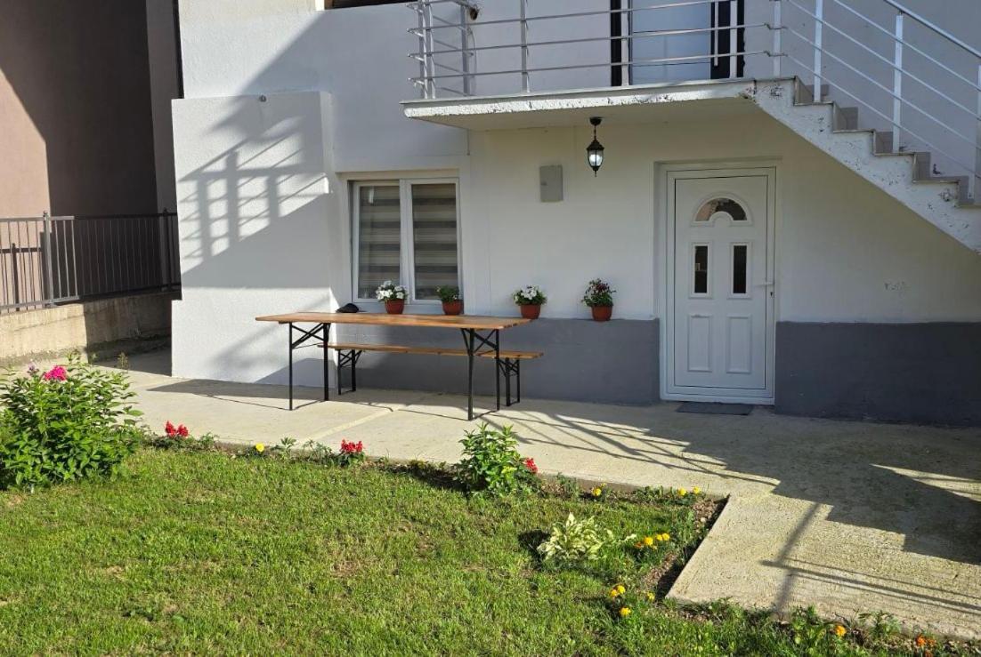 Konak Plav Exterior foto